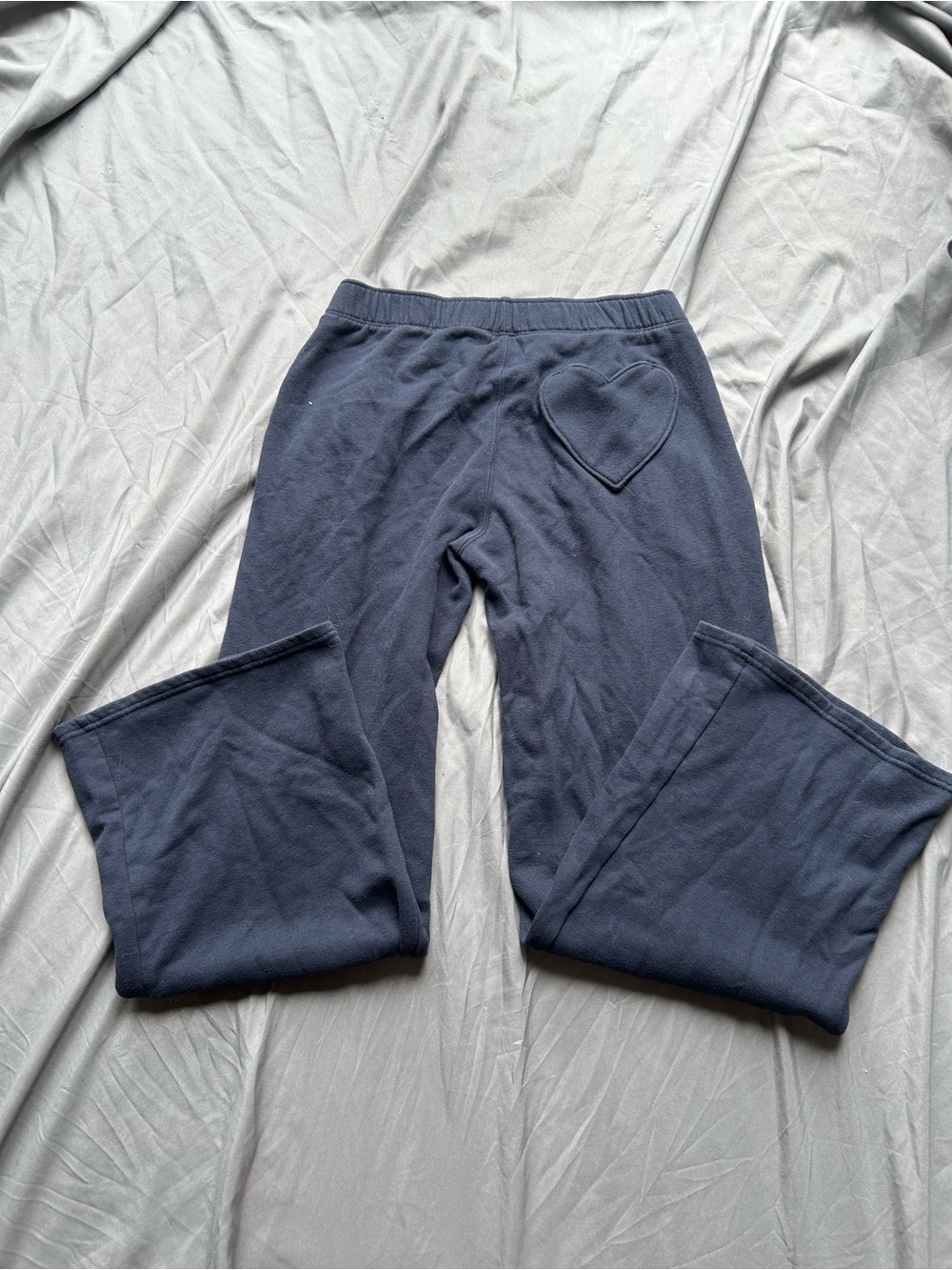 Hollister Woman Navy Blue Sweats with Heart Pocket - Picture 3 of 4
